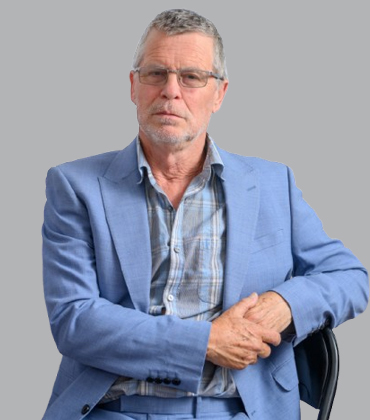 Dr. Michael Gamlen, Gamlen Tableting | Pharma Tech Outlook | Tablet Compaction Analyzers System of the Year in UK