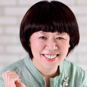 Jenny Lin, COO, CMIC, Inc